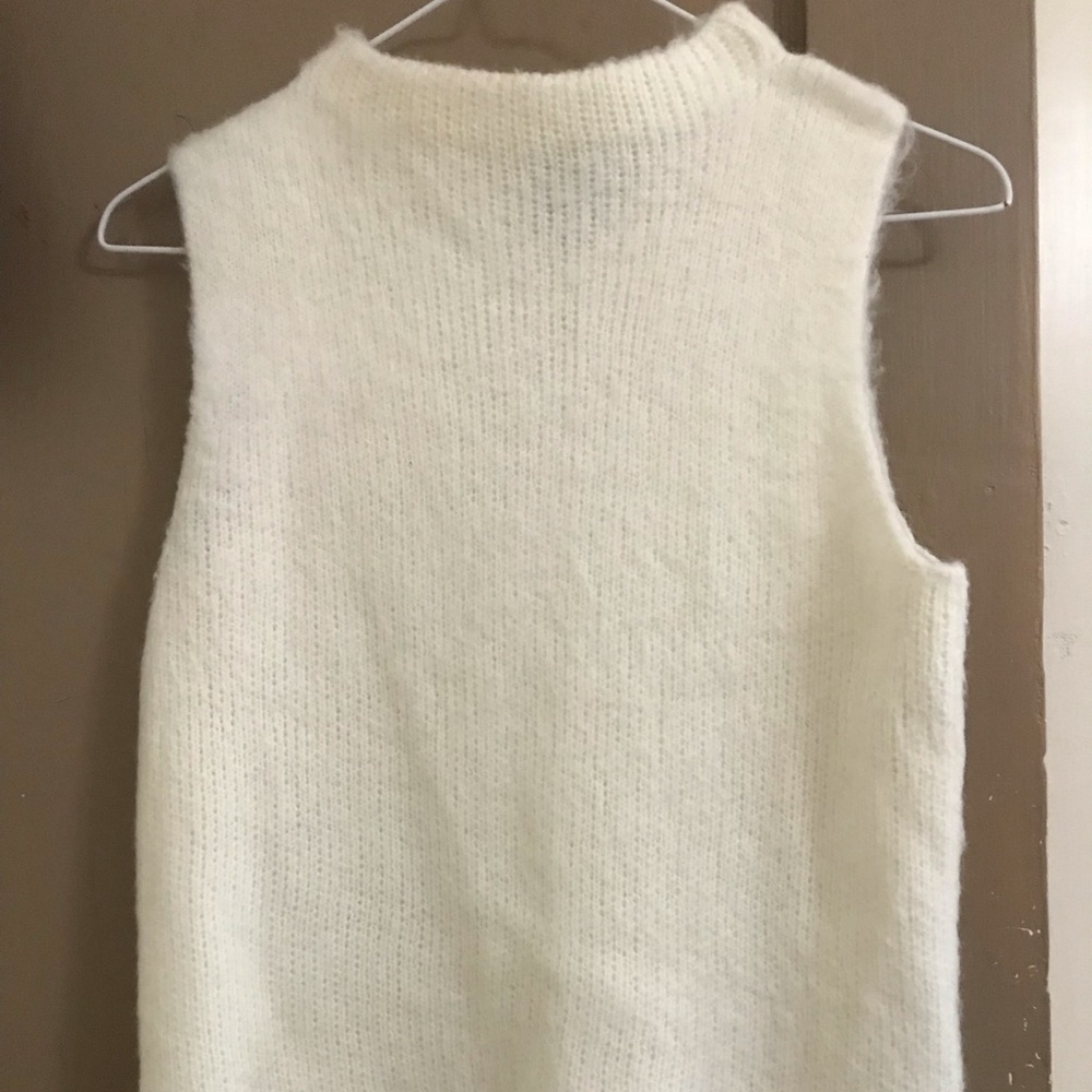 Jules & Leopold fuzzy vest size XS